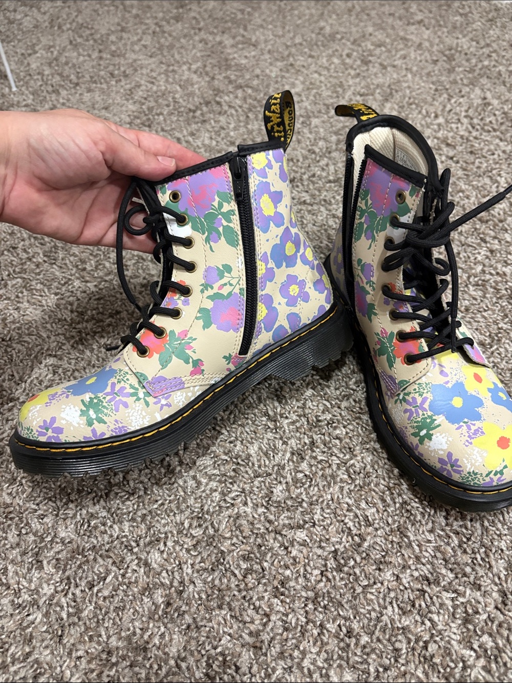 Dr. Martens for AirWalk Floral Boots Kids Size 4 - Picture 4 of 6